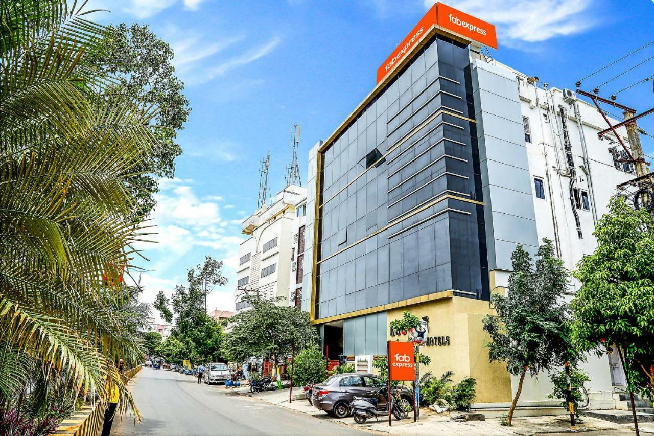 Отель Fabexpress Essvee Mg Road Виджаявада Экстерьер фото